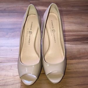 Chinese Laundry nude peep toe pumps